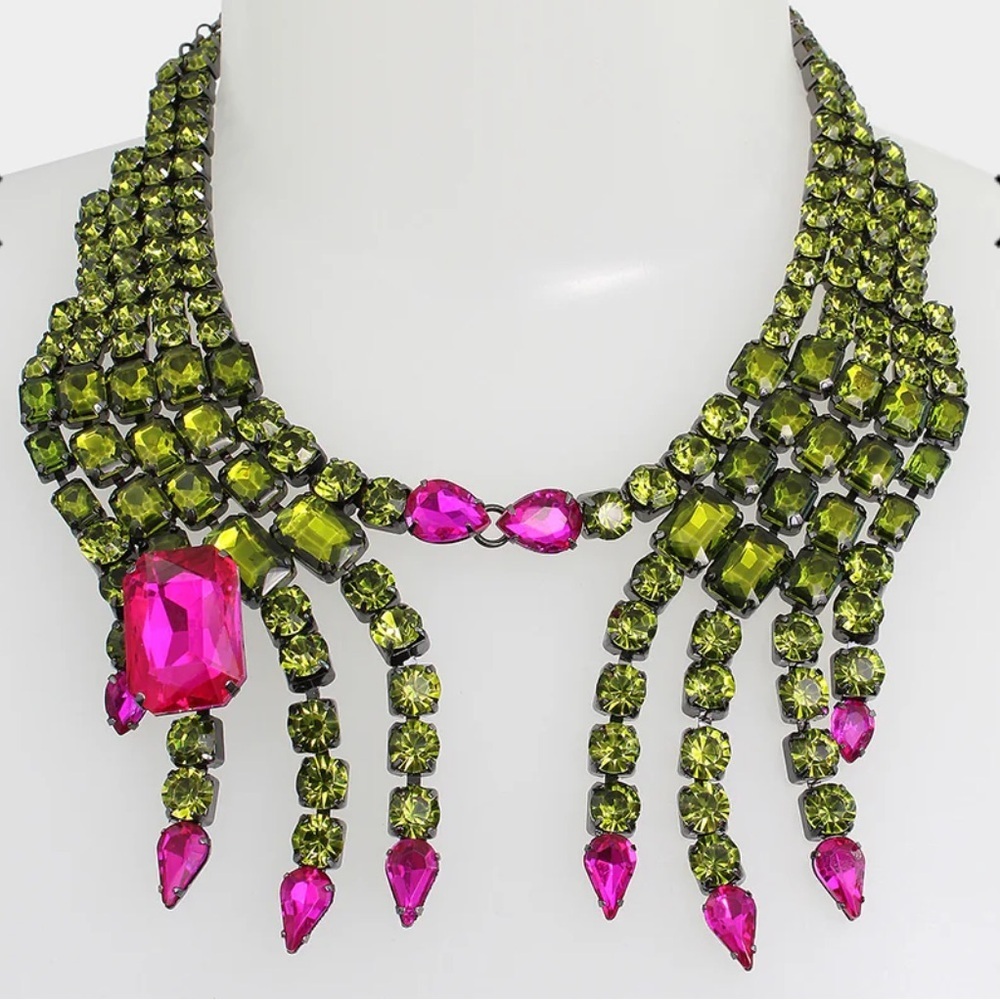 Betsey Johnson Wicked Witch Rhinestone Fringe Statement Necklace (no tag)